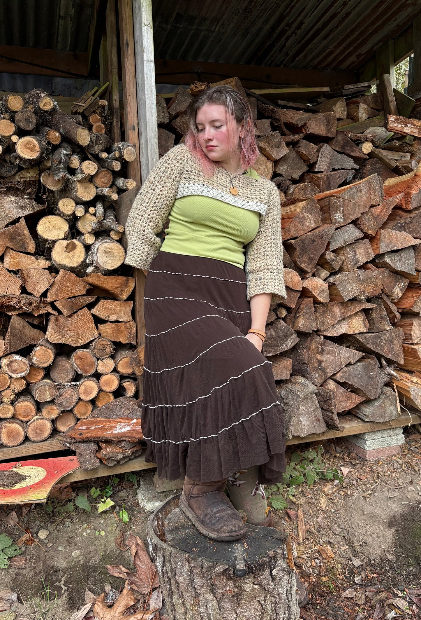 Feminine fit tank top pear